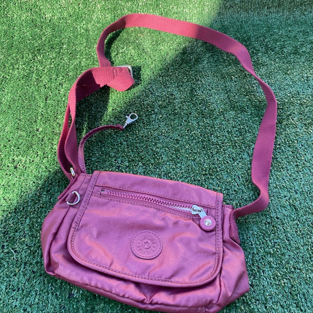 Kipling crossbody purse, pink